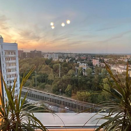 Apartment 24Th Floor In Katowice Exterior photo